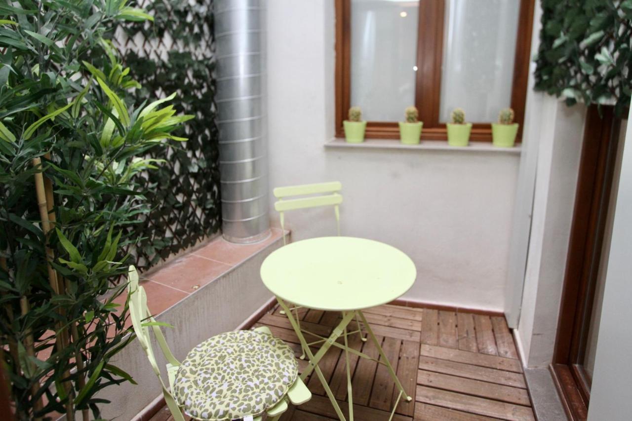 Apartamentos Inside Centro Granada Exterior photo